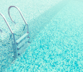 How to pack to the swimming pool?